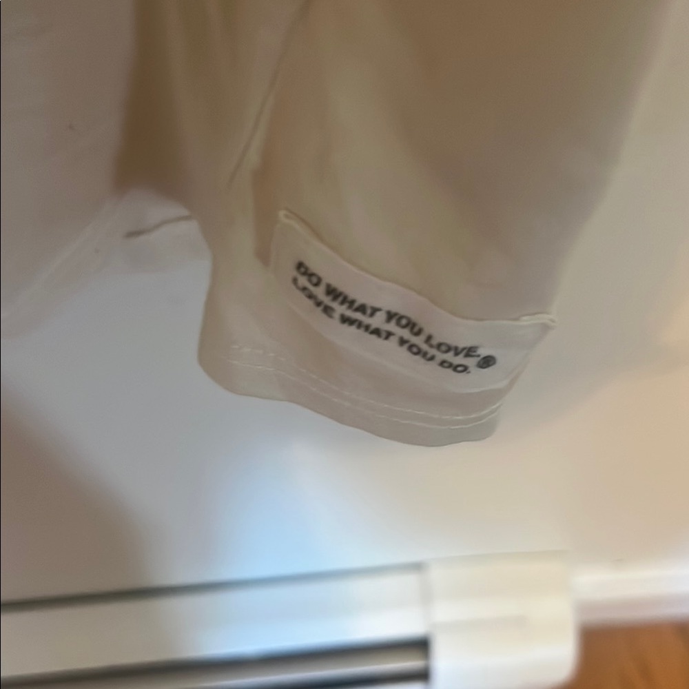 Life Is Good Cream Graphic Tank Top Relaxed Fit - Picture 3 of 4